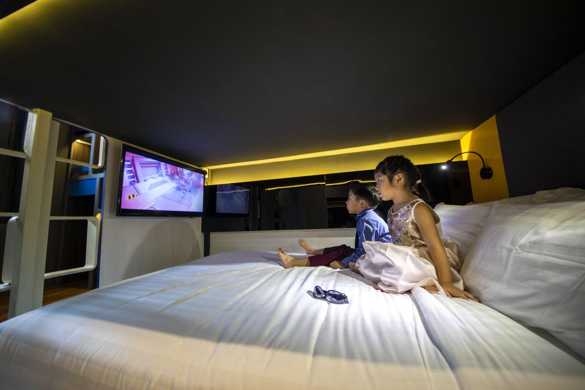 Cube Family Boutique Capsule Hotel At Chinatown سنغافورة المظهر الخارجي الصورة