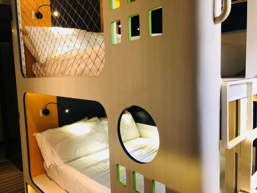 Cube Family Boutique Capsule Hotel At Chinatown سنغافورة المظهر الخارجي الصورة